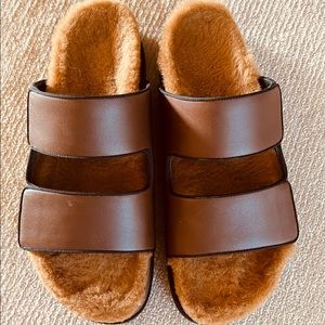Neous Shearling Brown Leather Slip ons
